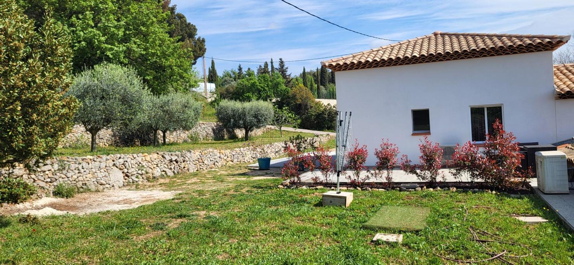 Jolie Maison Neuve Entre Mer Et Colline En Provence Ольуль Экстерьер фото
